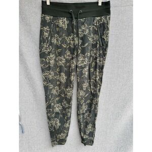 Athleta Trekkie North Printed Jogger Womens‎ Sz 6 Green Floral Athleisure Hiking